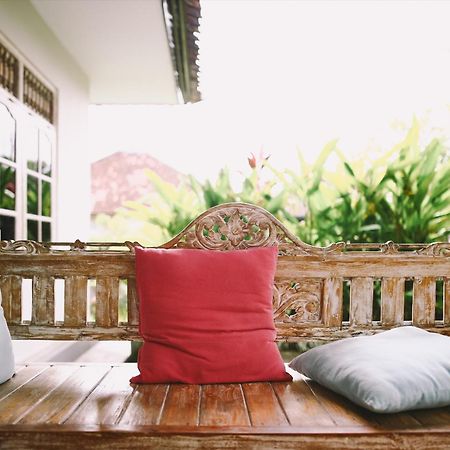 Swan House Canggu Hotel Eksteriør billede